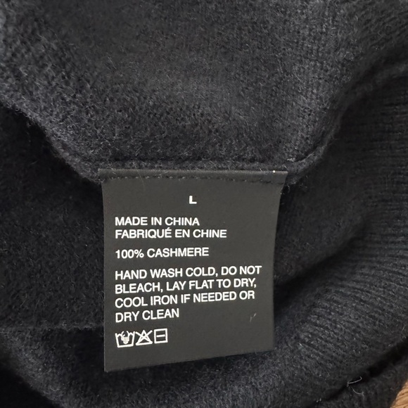 VUORI Men's 100% Cashmere Sweater Black Size Large with Raiders Logo - Picture 6 of 6